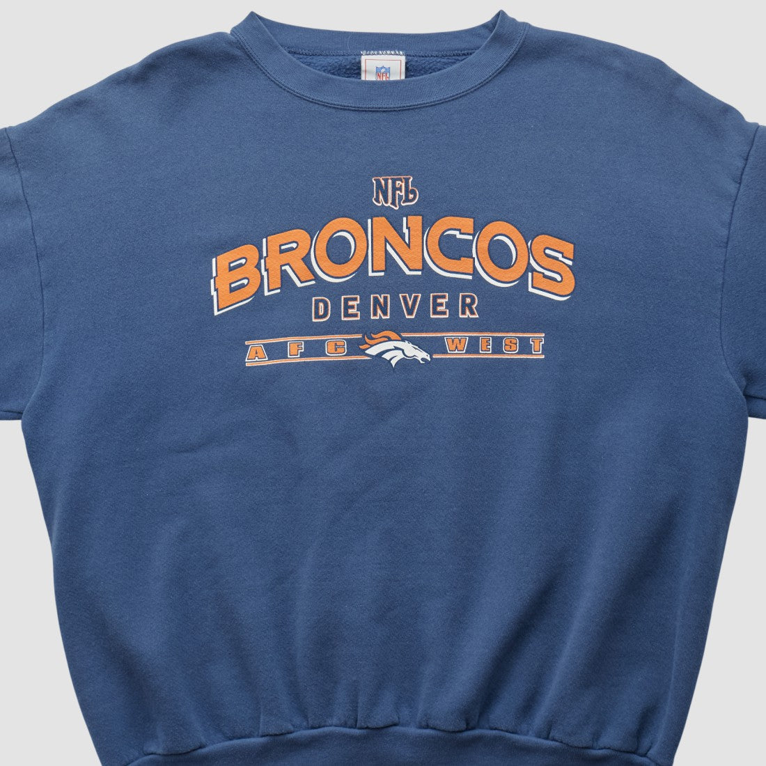 Fanatics Denver Broncos NFL 2000s Pullover Sweatshirt Navy Vintage