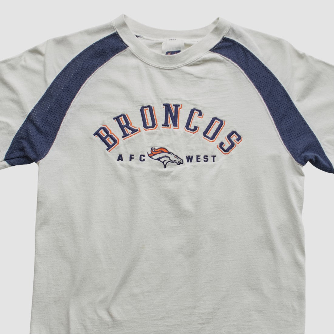 Fanatics Denver Broncos CSA 90s Long Sleeve T-shirt White Vintage
