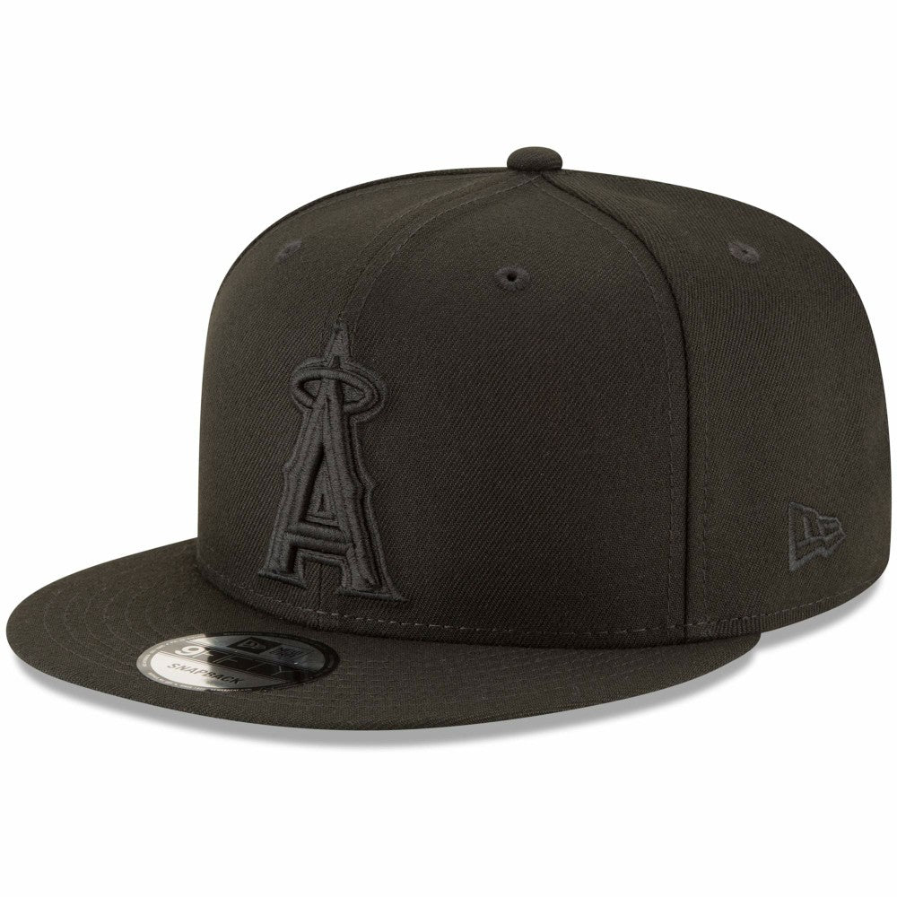 Los Angeles Angels New Era Black on Black 9FIFTY Team Snapback Adjustable Hat - Black - New Era Discount