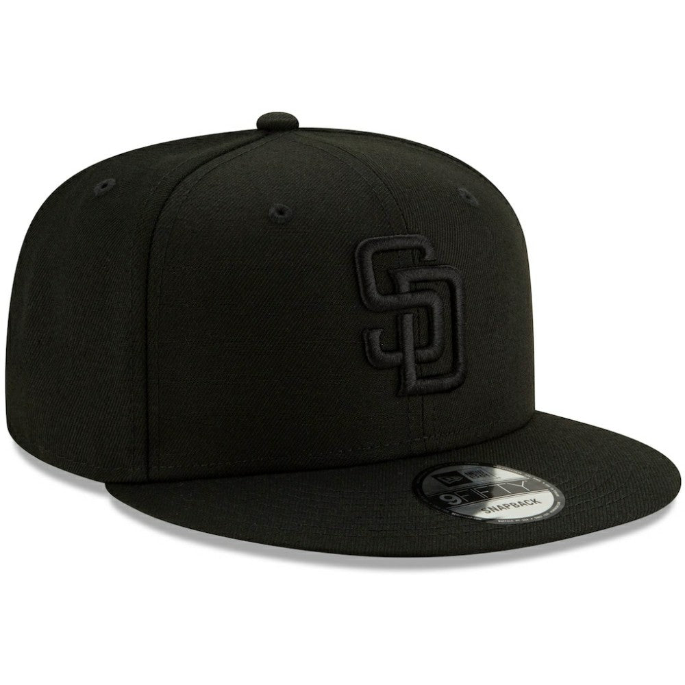 San Diego Padres New Era Black on Black 9FIFTY Snapback Adjustable Hat - Black - New Era Lifestyle
