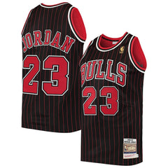 Michael Jordan Chicago Bulls 1996/97 Hardwood Classics Authentic Jersey for sale Black | Mitchell & Ness outlet