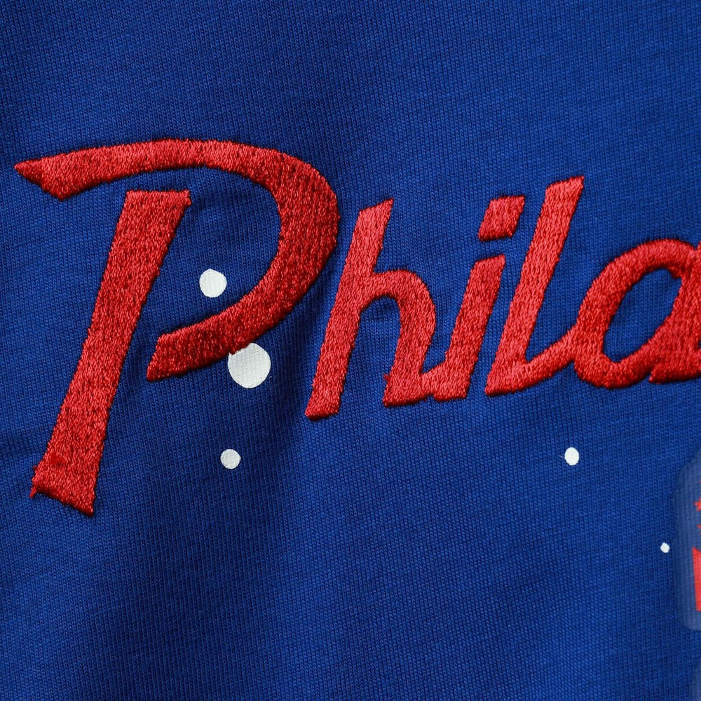 Philadelphia 76ers Women's Courtside Splatter Cropped T-Shirt Royal | Nike online