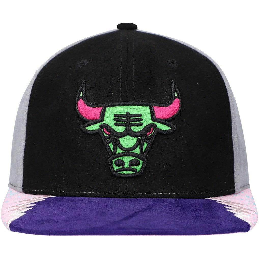 Chicago Bulls Day 5 Snapback Hat Black/Pink | Mitchell & Ness discount