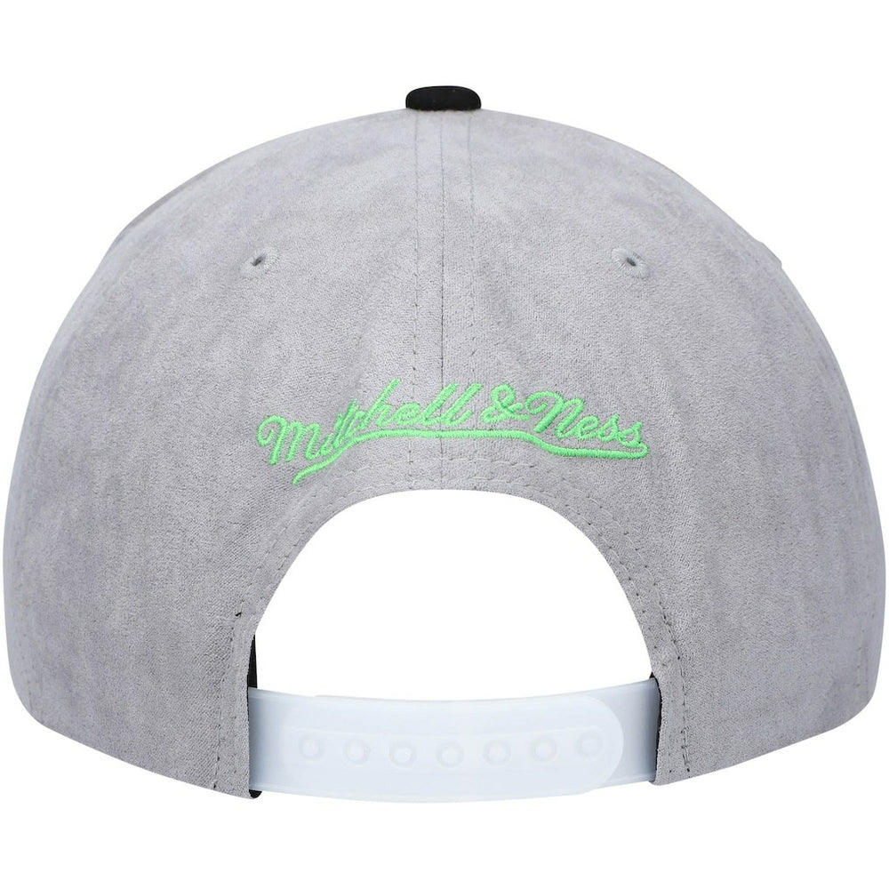 Chicago Bulls Day 5 Snapback Hat Black/Pink | Mitchell & Ness discount
