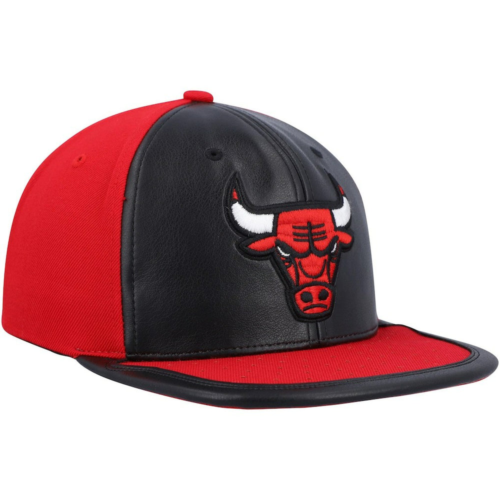 Chicago Bulls Day One Snapback Hat Black/Red | Mitchell & Ness Lifestyle