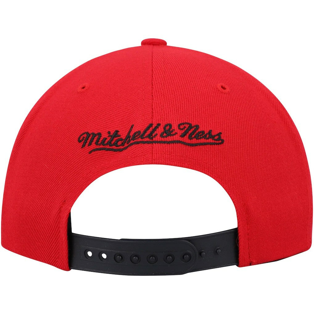 Chicago Bulls Day One Snapback Hat Black/Red | Mitchell & Ness Lifestyle