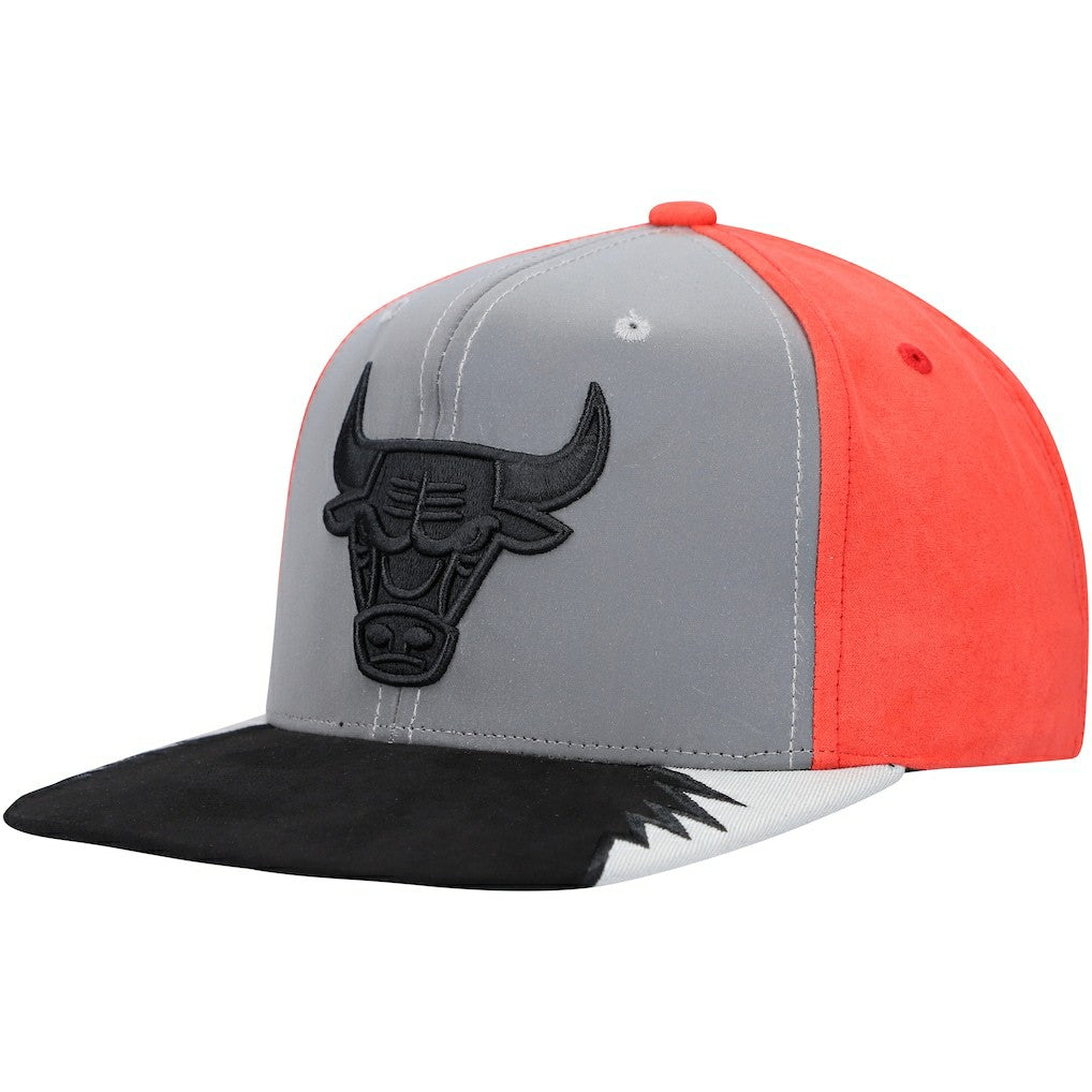 Chicago Bulls Day 5 Snapback Hat Gray/Red | Mitchell & Ness Near Me