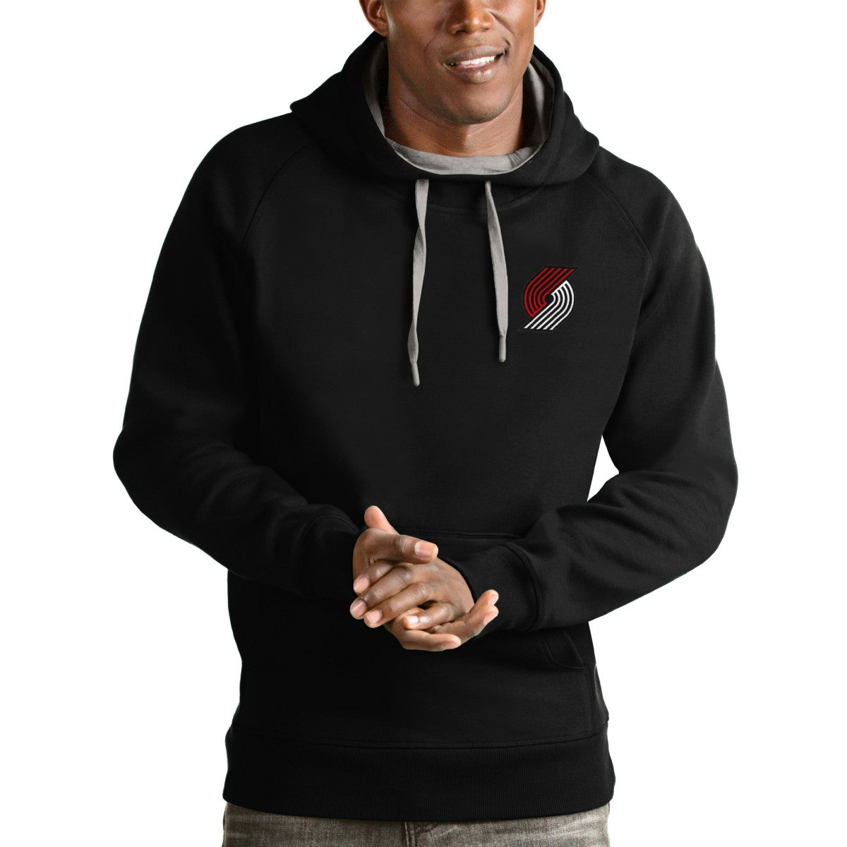 Portland Trail Blazers Antigua Victory Pullover Hoodie Black