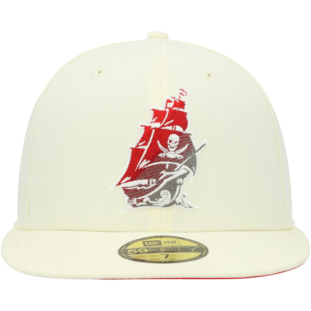 Tampa Bay Buccaneers New Era Chrome Color Dim 59FIFTY Fitted Hat Cream