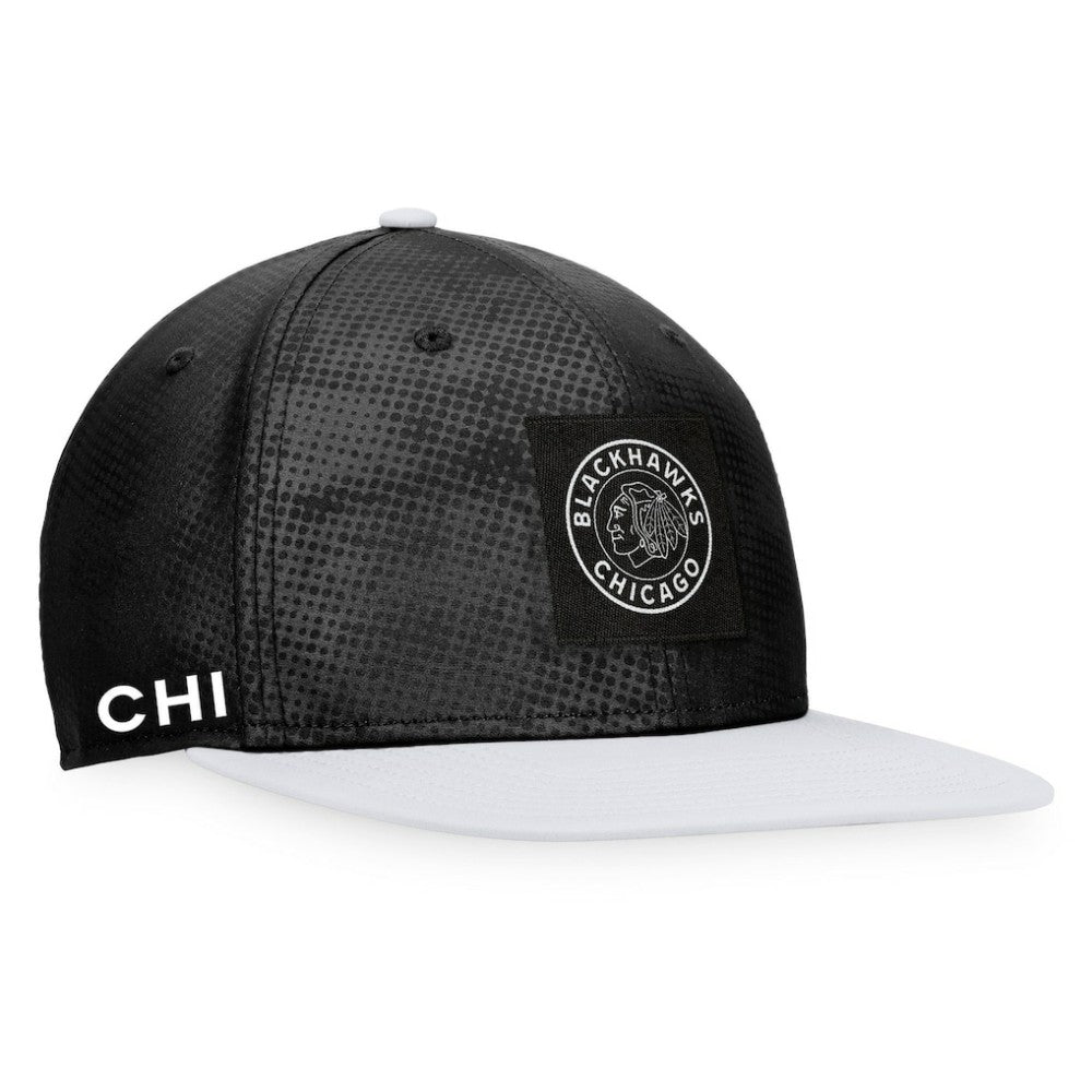 Chicago Blackhawks Fanatics Authentic Pro Alternate Logo Snapback Hat - Black/White - NHL 4646676
