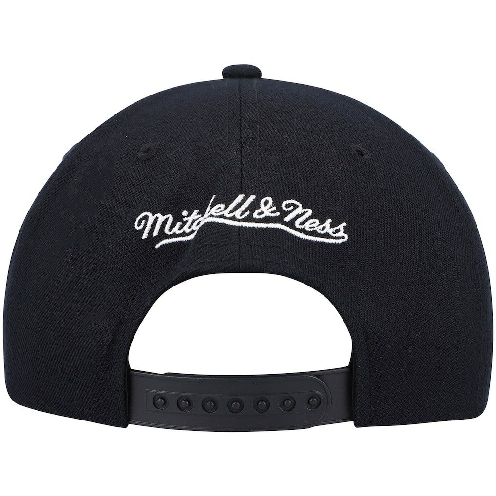 Boston Celtics Hardwood Classics Script 2.0 Snapback Hat Black | Mitchell & Ness Lifestyle
