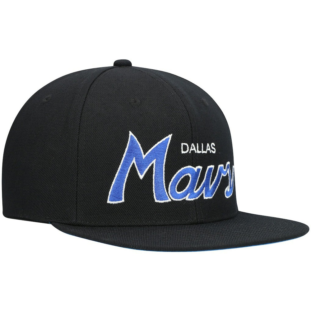 Dallas Mavericks Hardwood Classics Script 2.0 Snapback Hat for sale Black | Mitchell & Ness US