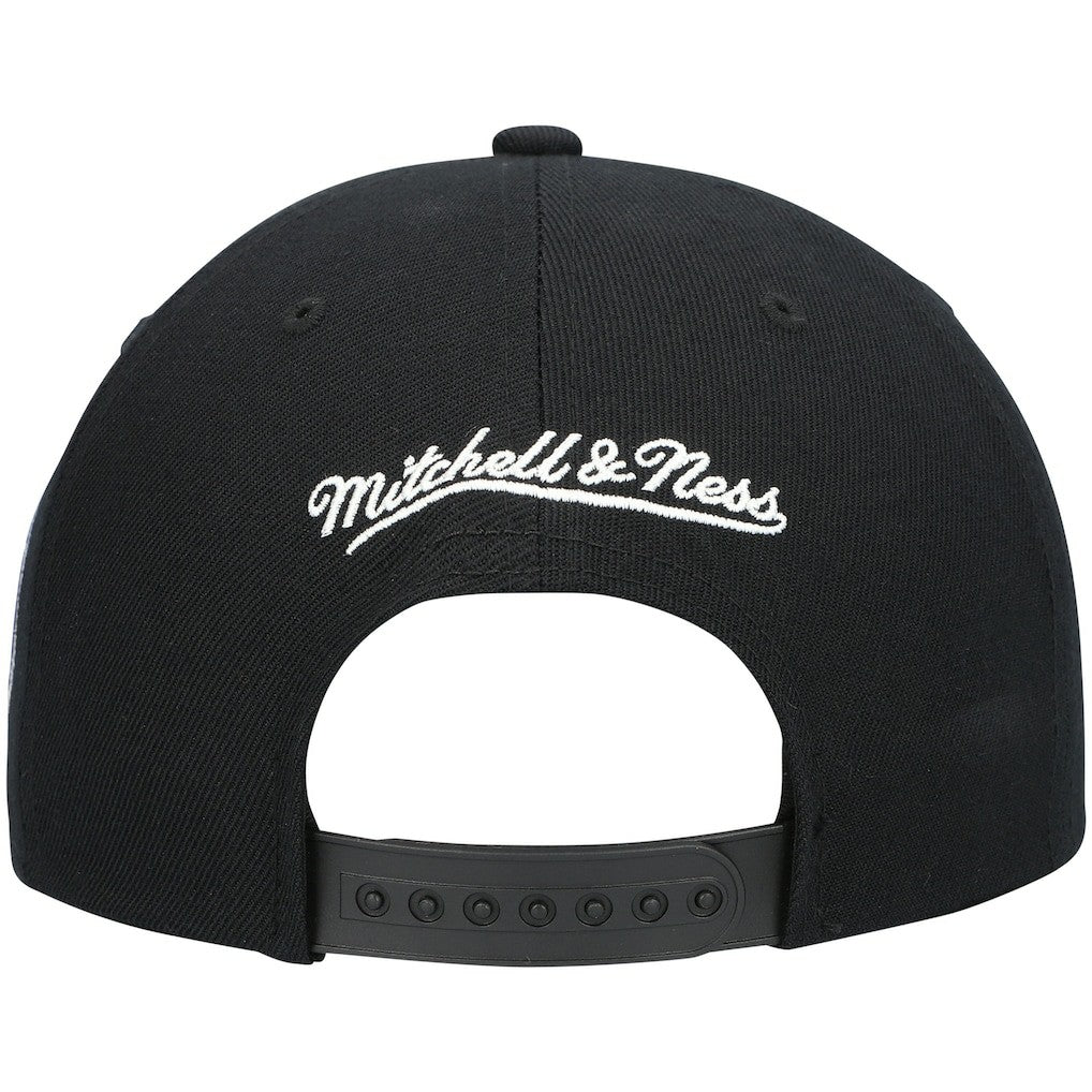 Dallas Mavericks Hardwood Classics Script 2.0 Snapback Hat for sale Black | Mitchell & Ness US