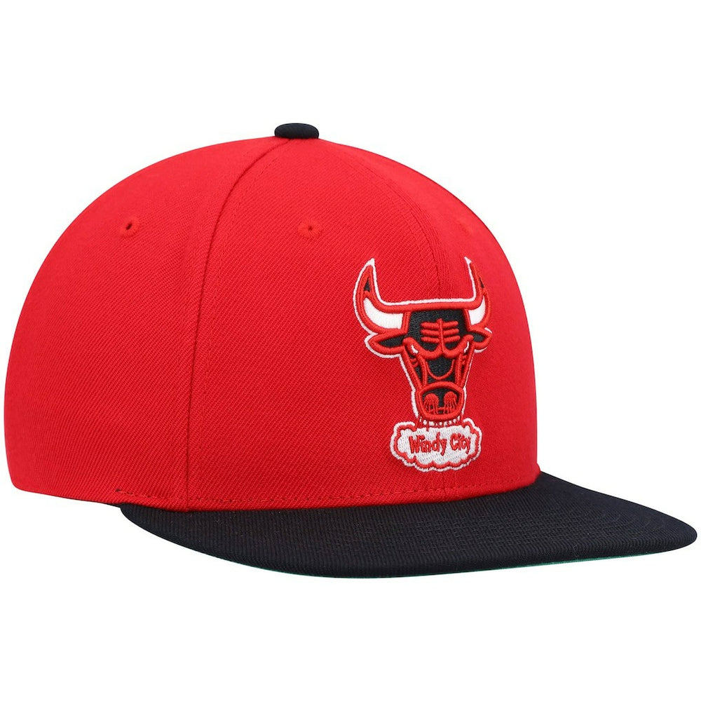 Chicago Bulls Hardwood Classics Team Two-Tone 2.0 Snapback Hat Red/Black | Mitchell & Ness for sale