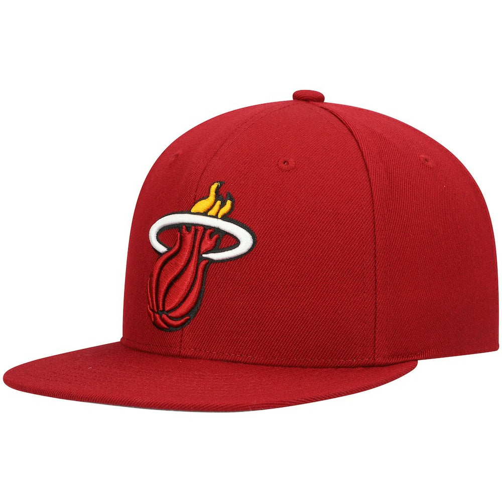 Miami Heat Ground 2.0 Snapback Hat Red | Mitchell & Ness online