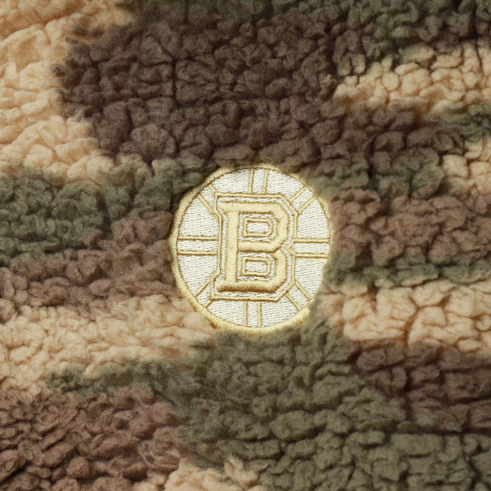 Boston Bruins G-III Sports by Carl Banks Women's Sherpa Quarter-Zip Jacket - Camo - NHL 4692598