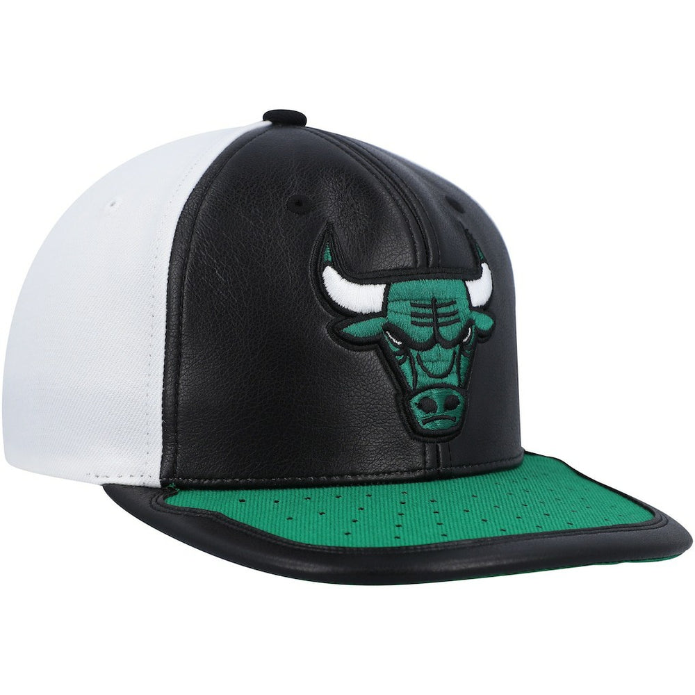 Chicago Bulls Day One Snapback Hat White/Green | Mitchell & Ness Near Me