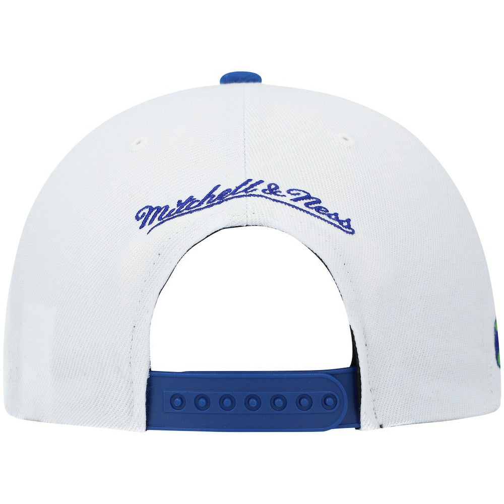 Atlanta Hawks Hardwood Classics Snapback Hat White/Royal | Mitchell & Ness online
