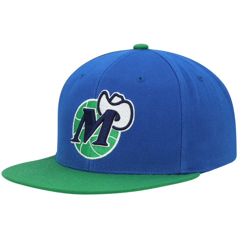 Dallas Mavericks Hardwood Classics Snapback Hat for sale Blue/Green | Mitchell & Ness Lifestyle