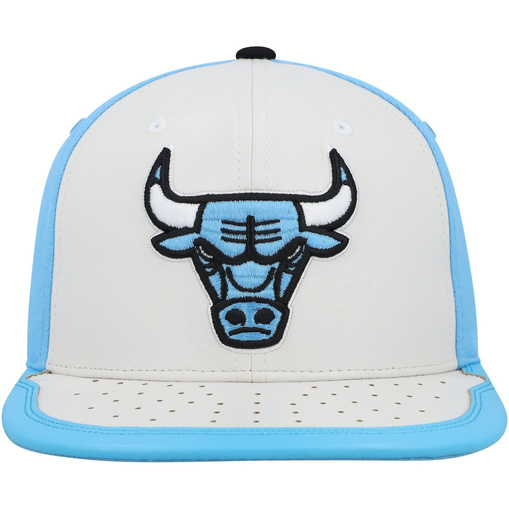 Chicago Bulls Day One Snapback Hat White/Light Blue | Mitchell & Ness Near Me