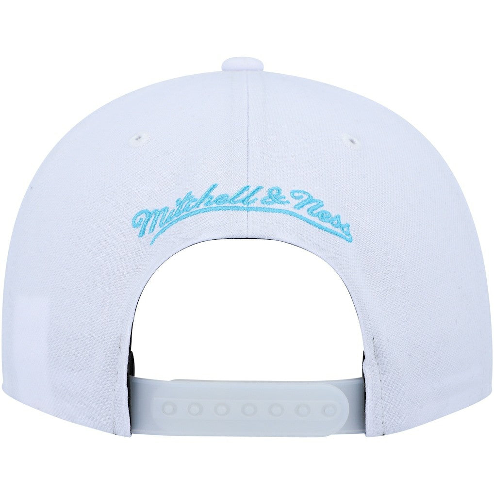 Chicago Bulls Day 5 Snapback Hat Silver/Blue | Mitchell & Ness for sale