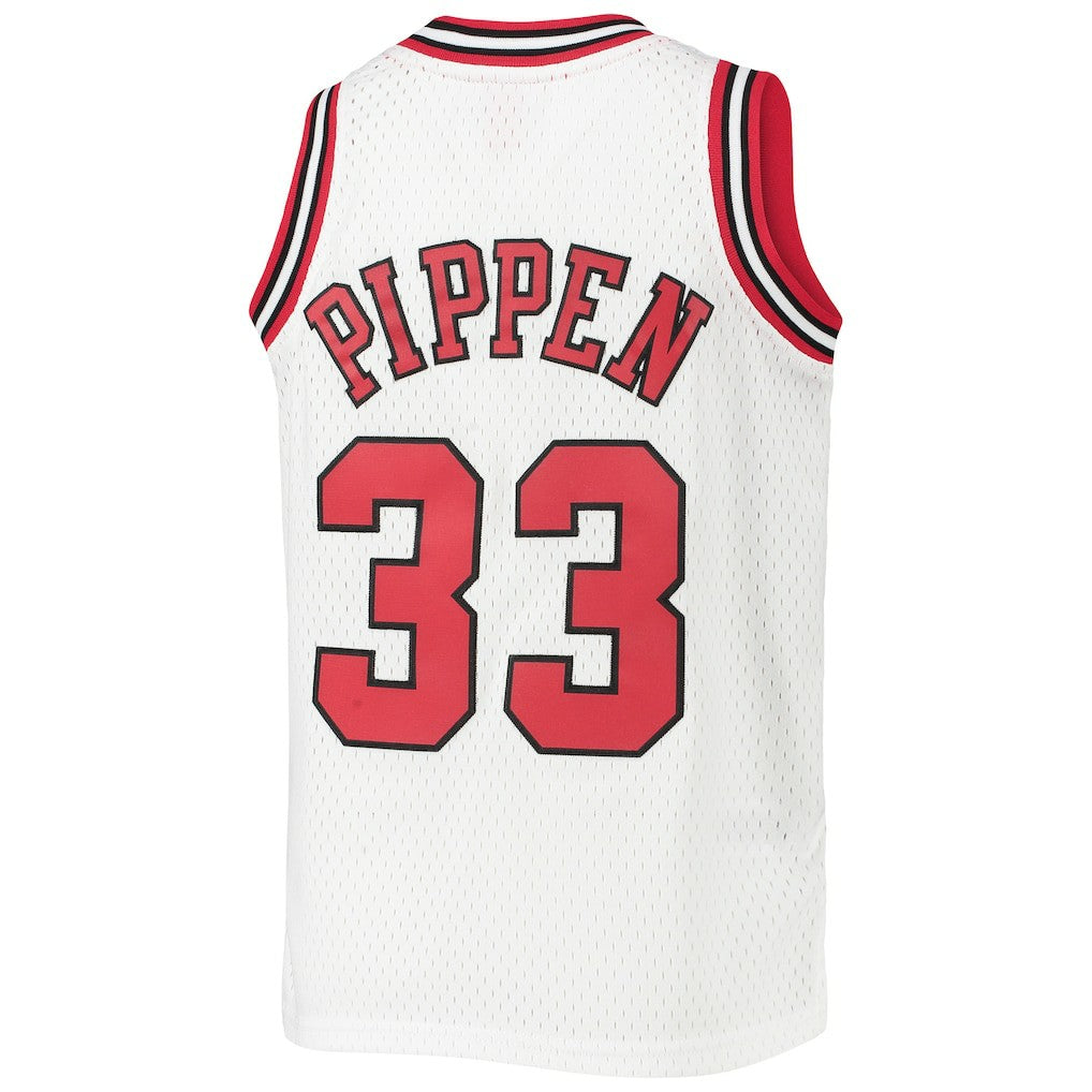 Scottie Pippen Chicago Bulls Youth 1997/98 Hardwood Classics Swingman Jersey for sale White | Mitchell & Ness outlet