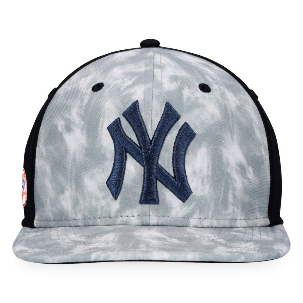 New York Yankees Majestic Smoke Dye Snapback Hat - Gray - MLB on Sale