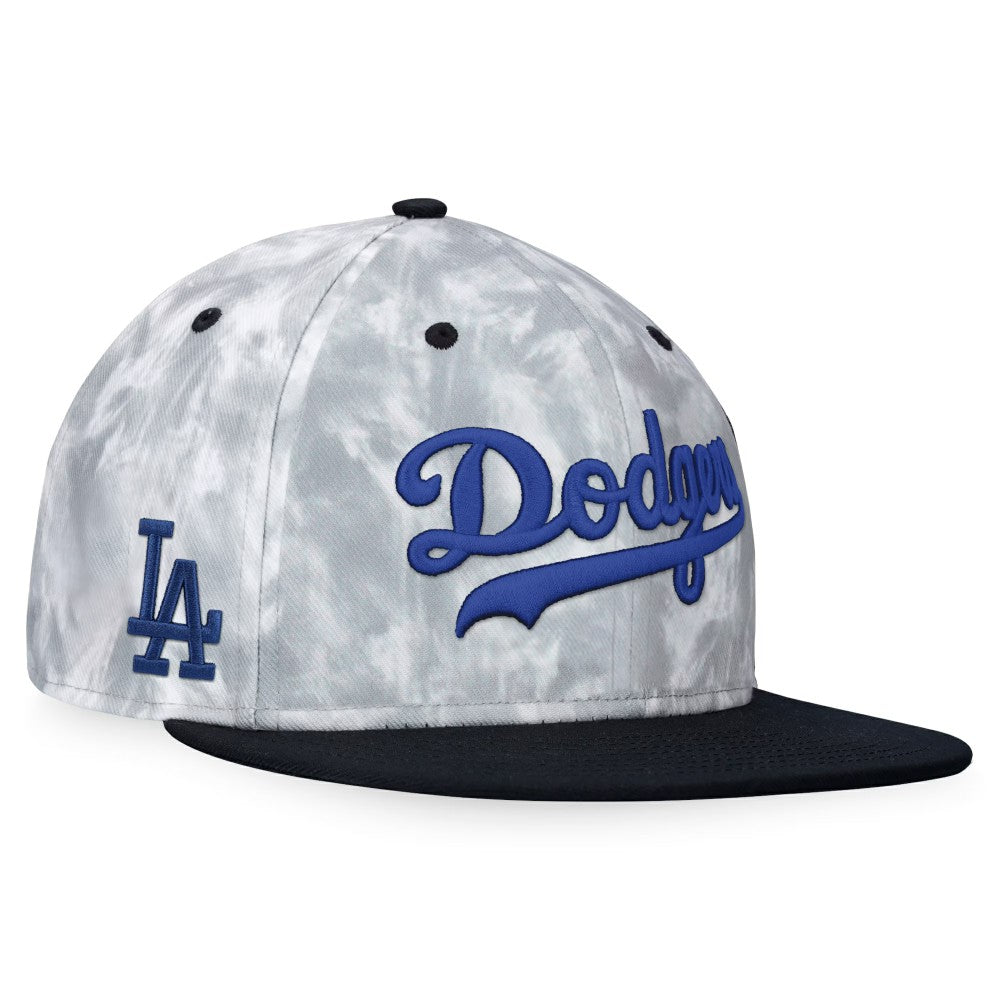 Los Angeles Dodgers Fanatics Smoke Dye Fitted Hat - Black/White - Fanatics Lifestyle
