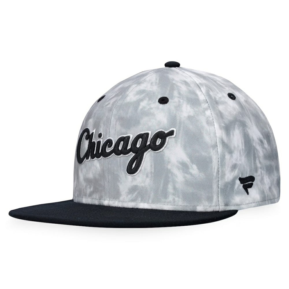 Chicago White Sox Fanatics Smoke Dye Fitted Hat - Black/White - Fanatics Lifestyle