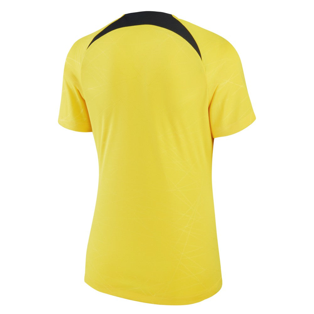 Paris Saint-Germain Jordan Brand Women's 2022/23 Pre-Match Raglan Performance Top Yellow - Jordan