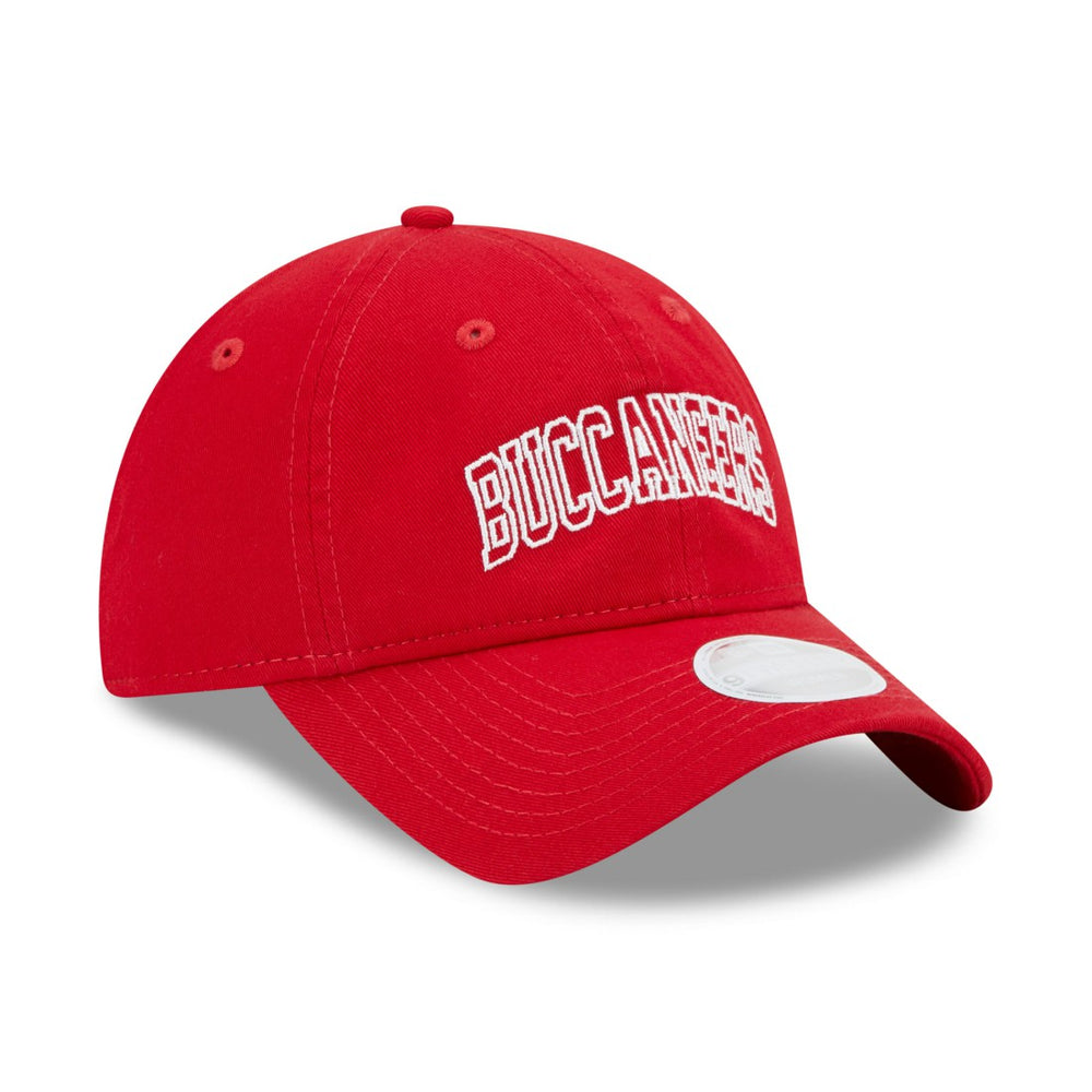 Tampa Bay Buccaneers New Era Women's Collegiate 9TWENTY Adjustable Hat Red