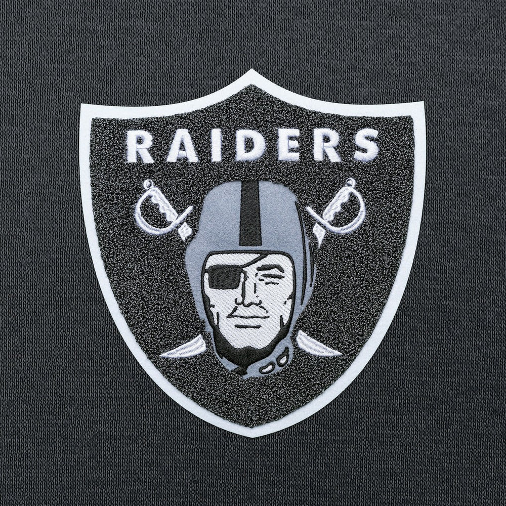 Las Vegas Raiders Antigua Victory Chenille Pullover Hoodie Charcoal
