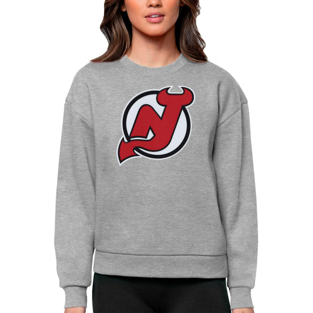 New Jersey Devils Antigua Women's Team Logo Victory Crewneck Pullover Sweatshirt - Heather Gray - NHL 5084264