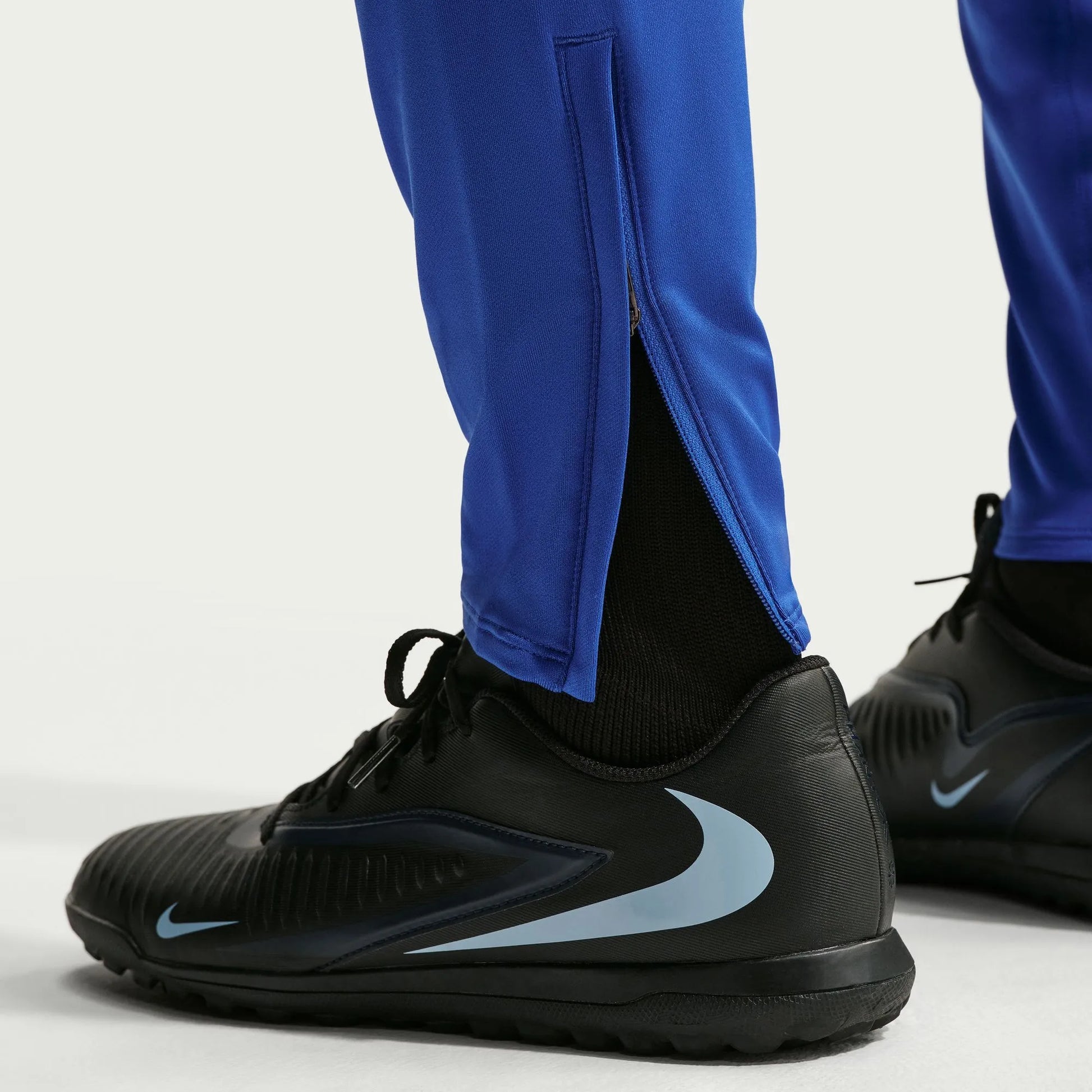 2026-27 France Men's Strike KPZ Pants Nike